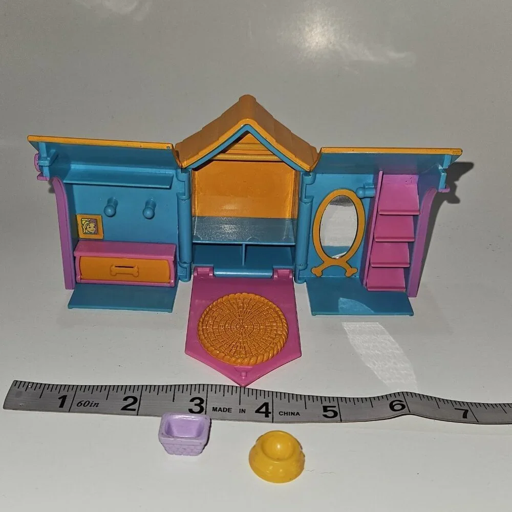 Polly Pocket Pet Pals Folding Dog House Origin 2001 Toy Food Bowl Basket READ
